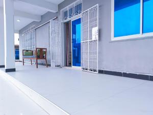 Uroa Beachfront 2BR Retreat