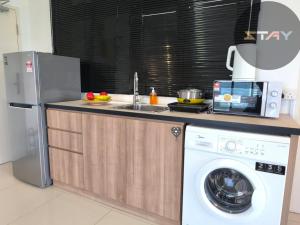 Meridin Sovo 2Pax Cozy Studio With Balcony BySTAY