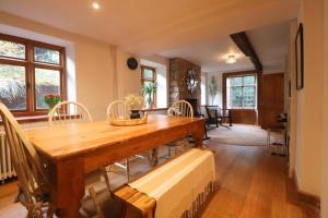 Cosy Family Cottage in the Wye Valley
