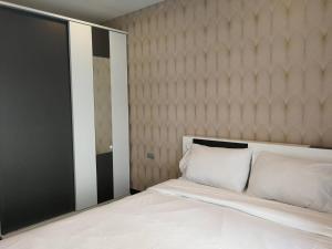 Trendy 1-Bedroom Apartment Near Nimman #B408