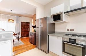 Contemporary 2 bedroom furnished serviced apartment in Lavington Nairobi