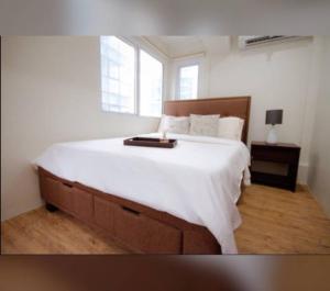 NEW AND AFFORDABLE 2BR LOFT at THE FORT BGC 200mbps WiFi