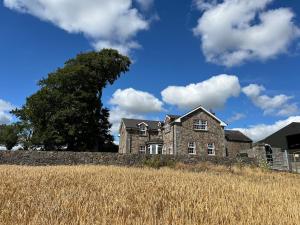 Stone House , Boyne Valley Views