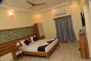 Vainavi Residency