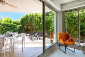 1-Br Garden Apartment with Pool Peaceful Private Parking