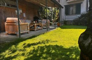 Mella house garden relax