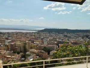 Martini Time, panoramic terrace on the castle walls img1