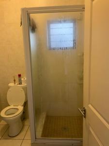 Topanga 1, Uvongo beach apartment