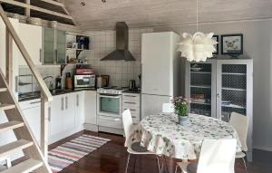 Lovely Home In Gotlands Tofta With Wifi