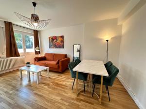 Appartements M Lorry Frida cosy au rdc avec balcon proche Metz : photos des chambres