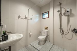 Coastline Pearl Holiday Home, Bangtao Beach