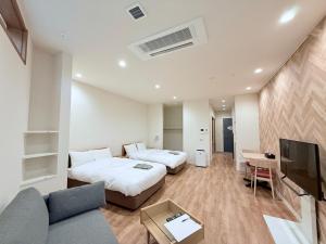 The Noborisaka Village -登り坂ビレッジ-