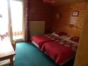 Hotels Hotel les skieurs : photos des chambres