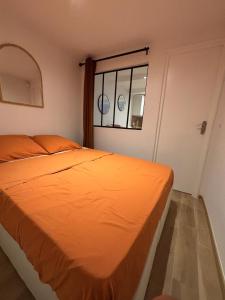 Appartements Charmant T2 refait a neuf en plein coeur de Frejus : photos des chambres