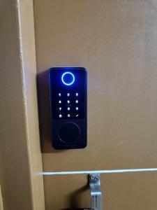 Private 1RK Studio WiFi Self Check-in