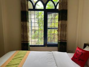 Hotel Paradise and Jirekhursani Restaurant