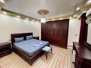 Cozy 2BR Apartment | Green Retreat in Degla Maadi