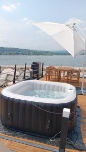 Yellow houseboat on Lake Maggiore