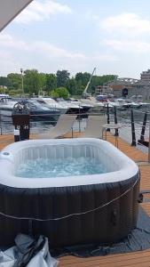 Yellow houseboat on Lake Maggiore