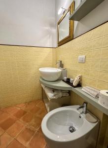 Castello Di Postignano Relais