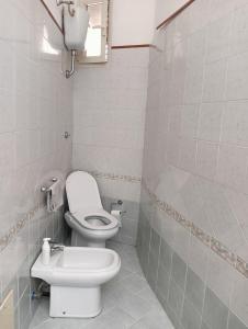 Stanza luminosa e panoramica