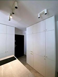 Fresh & Modern Studio - near the city center & railway station