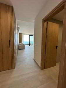 PANORAMA F1 Luxury Apartment