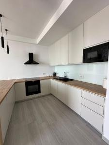 PANORAMA F1 Luxury Apartment