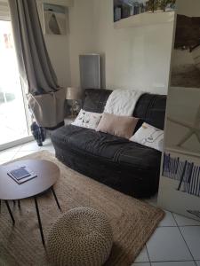 GRAND STUDIO LUMINEUX