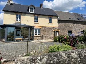 Maisons de vacances LA MAISON DE CECILE jusqu-a 6 personnes en Normandie : photos des chambres