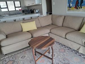 Hiers Ons Weer Downstairs in Herolds Bay