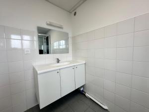 Appartements M Lorry Pop Art 3 chambres avec balcons proche Metz : photos des chambres