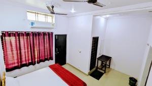 Hotel Sakshi Palace
