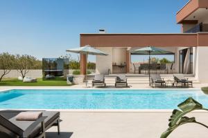 Beautiful Villa Scallop