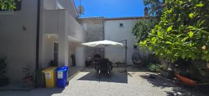 kuća za stanovanje ,cijeli prostor