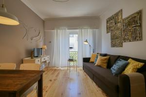Alfama Bright Apartment