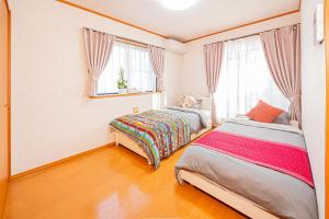 Higashi koiwa 4 Bed rooms Villa 5 minutes walk from JR Koiwa station 60min friom Haneda airport