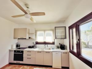 Volax280 Syros Amazing View