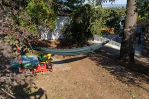 Kućica na brdu-Zaklopača