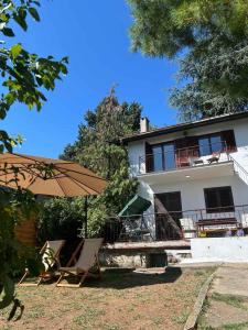 Kućica na brdu-Zaklopača