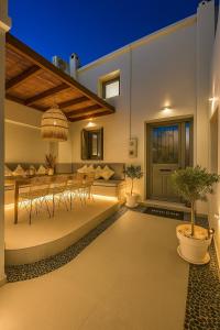 Heliareti Traditional House