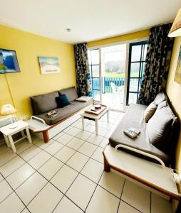 Appartement 4-7 pers Grande terrasse vue golf Accès piscine et océan