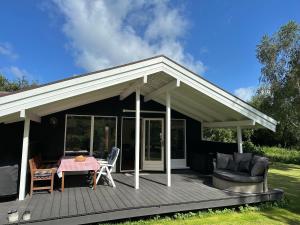 Idyllic Cabin close to Beach & Amazing Nature
