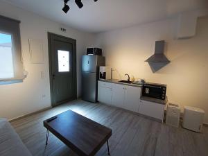 Maya 3 ground floor studio