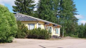 Kolmostien kotokortteeri