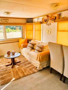 Nefelis Dollhouse Caravan 3 minutes from Geroskipou Beach