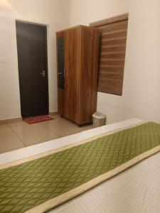 88 STAY INN Edappally