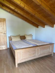 Ferienwohnung Obstgartenblick