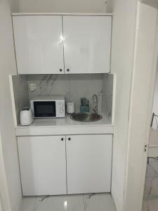 Sea view apartment with large balcony