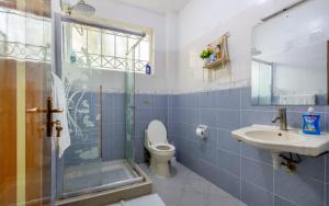 BAHARI SAFI NYALI 1BR-3mins to the beach, Swimming pool, 3mins to Nyali centre